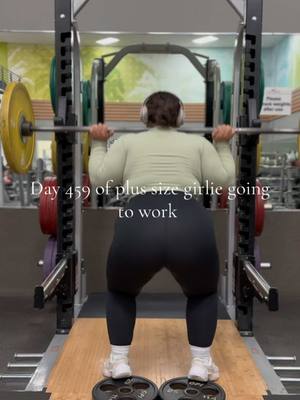 A post by @lizsmiles1 on TikTok caption: Workout routine | #workout #workoutroutine #workoutsforwomen #workoutroutine 