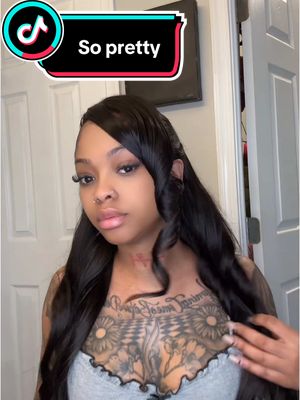 A post by @motheplug on TikTok caption: A MUST TRY!!$100 OFF RIGHT NOW!LINK IN MY BIO!! @wigcoolofficial #realhdlaceig#summerwig 🔗 byooo