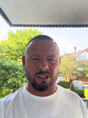 A post by @rasimbaba001 on TikTok caption: #viral_video @Baba @Kobra Berlin @Azem Maksutaj 
