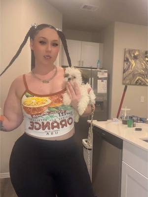 A post by @bigparisrose on TikTok caption: #fypシ 