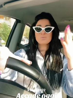 A post by @elieliona on TikTok caption: #accadeoggi 