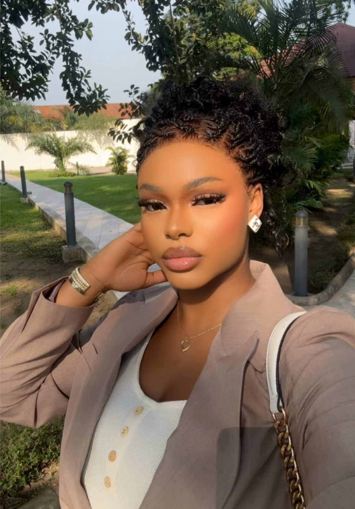 A post by @bonboncaramel242 on TikTok