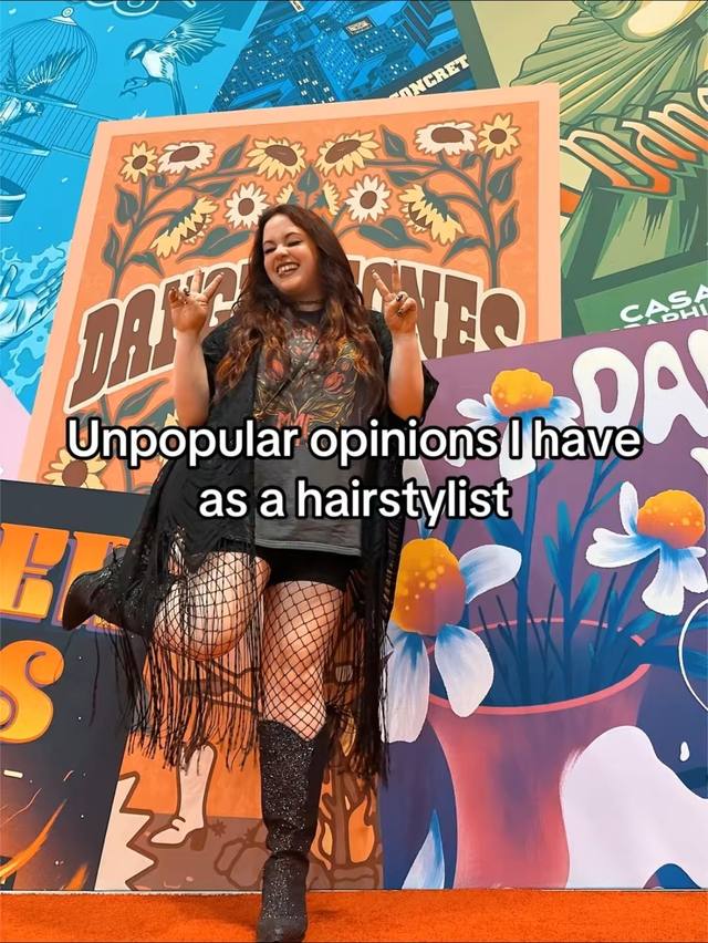 A post by @theresavandamstylist on TikTok caption: #foryoupage #fyp #hairstylist #hair #haircolor #unpopularopinion 