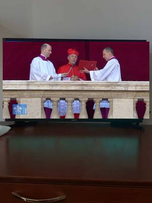 A post by @mandrake1984real on TikTok caption: IMBARAZZI - IL PAPA 
