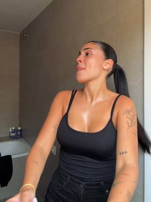 A post by @its.bellido on TikTok caption: @De La Rose solo dice factos 