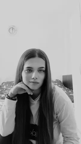 A post by @valeriaelisabeta22 on TikTok