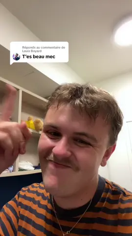 A post by @cebonvieuxarthur on TikTok caption: Réponse à @Louis Boyard Le goat qui repond enfin @Louis Boyard #pourtoi #louisboyard #apagnan #enfin 