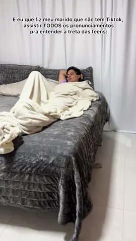 A post by @rayssabuq on TikTok caption: Ele ficará de qual lado? 🤨