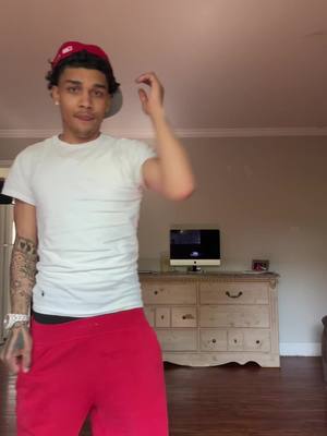 A post by @curvejso on TikTok caption: Good morning live td ? 