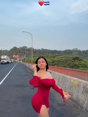 A post by @rivasgabriela_15 on TikTok caption: Quién sabe dónde estoy ?