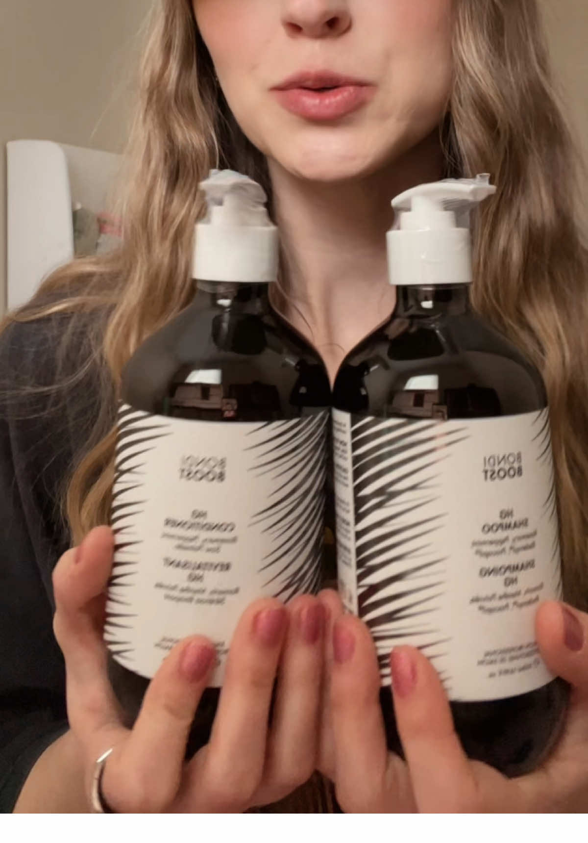 A post by @alyssaliljaa on TikTok caption: Im a big fan of this brand but u have to try it for urself to believe🙌🏻🩷 #haircare #hairtok #haircareroutine #bondiboost #gifted #foryou 