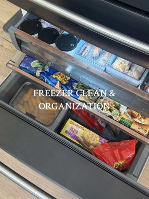 A post by @_catben_ on TikTok caption: Finally cleaned the freezer after ignoring it for way too long. It was time 🥴🫧👏🏼🥶 #asmr #freezercleaning #momlife #freezerorganization #amazonfinds #RelatableAF #cleantok #organizedhome 