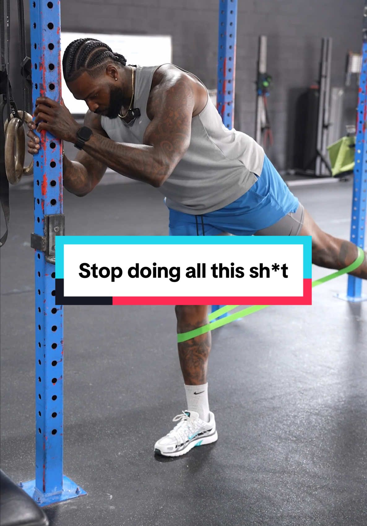 A post by @devinfitofficial on TikTok caption: Listen ladies, Your glutes is a muscle just like any other muscle group. If you want to build them you’re going to have to train them. Progressive overload, & prioritizing glute focused compound exercises is the key if you really want to build your glutes & change your body composition. Now I’m not saying that banded workouts are bad, there’s a time and a place to do them. It just shouldn’t be the priority if you want to see real results. If you’re tired of not seeing progress with fat loss & body composition & you want to drop at least 20 lbs in the next few months DM me “Results”. #builttowin #unlockyourpotential #fatloss #fatlosscoach #glutes #bodycomposition 