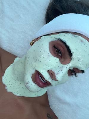 A post by @isalavenezolanaa on TikTok