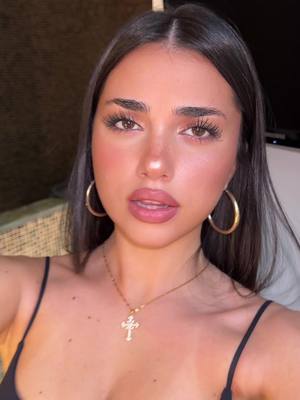A post by @belikeanna on TikTok