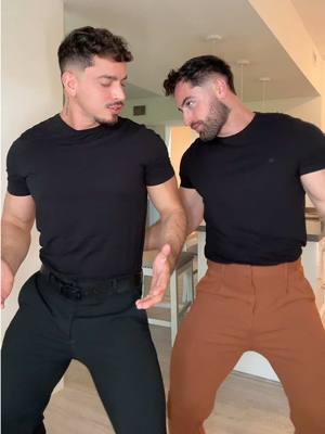 A post by @poyatoreal on TikTok caption: Bombón suculento 🤭@Ruggery Valdivia 