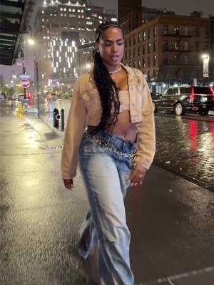 A post by @monetmcmichael on TikTok caption: these braids have me feeling oh so CNT BIHHHH 💅🏽 (NOT THE AUDIENCE IN THE BACK HELP)