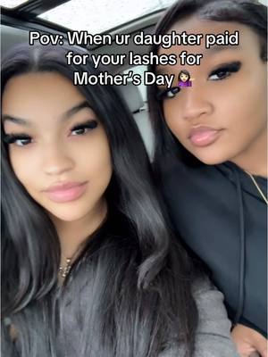 A post by @ashslayp on TikTok caption: P.s I LOVE BEING A MUVA ✨ #duo #momanddaughter #fyp 