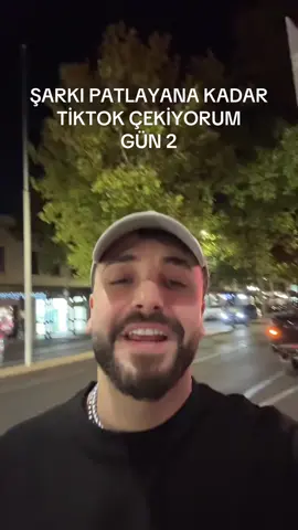 A post by @sefo on TikTok caption: bugün de ekmeğimizdeyiz #sefo #afacan 