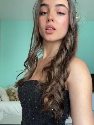 A post by @saragaarciaaa_ on TikTok