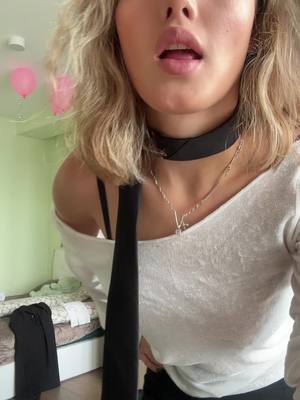 A post by @appolixxx on TikTok