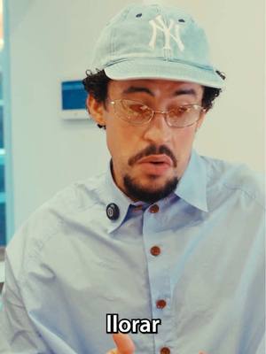 A post by @ibaillanos on TikTok caption: ¿Qué canción de Bad Bunny le hace llorar a Bad Bunny? 
