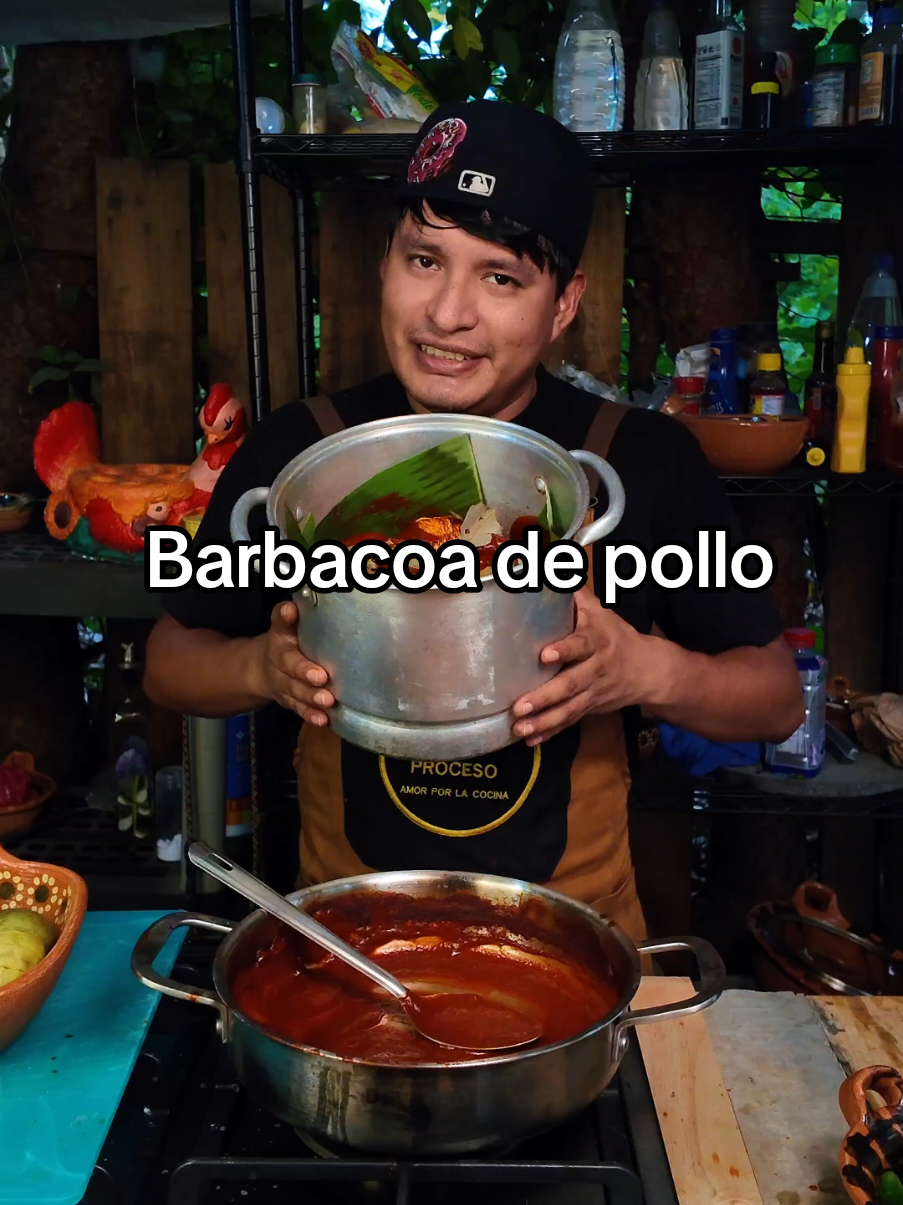 A post by @cocineroenproceso on TikTok caption: ¡Barbacoa de pollo para Mama! #yosoycocinero #recetas #recetasmexicanas #comidamexicana #recetafacil #barbacoa #barbacoadepollo 