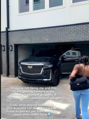 A post by @lambobarbiee on TikTok caption: Stop worrying about what ppl think of you instead keep going up the ladder they mad make em madder 😆💰  Printify & Canva is all you need 🔥 Printify has OVER 900 customizable products!  You can use the platform completely FREE! They handle the packaging, shipping, as well as customer service. All you have to do is:  👉🏾Create your design  👉🏾Upload it to the product  👉🏾Link it to your store  👉🏾Promote/run ads  NO INVENTORY NEEDED IS THE BEST PART!  I can walk you through it step by step if you’re still a bit confused. Click the 3rd 🔗 in by0 to access my virtual course!  in this virtual course I explain more in depth HOW you can start your own business from START to FINISH. This is a 48min detailed course, so get ready to take notes 📝  I even screen recorded and walked you guys through it STEP BY STEP, & I included where I get my mock-ups from as well to promote my products 🔥 #fy #fyp #printify #printondemand #printondemandtips #digitalgoat #trending 