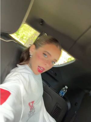 A post by @itsyoungmiko on TikTok caption: 💋💋💋💕💕💕 #wassup 