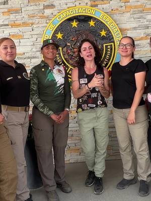A post by @defensamx on TikTok caption: #MaríaJoséSuárez les desea #FelizDíaDeLasMadres este #10DeMayo. Déjale en los comentarios un mensaje a tu #Mamá y etiquétala 🧓 #DíaDeLasMadres #MamásMilitares #EjércitoMexicano #FuerzaAéreaMx #GuardiaNacional #GuardianesDeLaSoberanía #UnidosSomosLaGranFuerzaDeMéxico @Claudia Sheinbaum Pardo @Gobierno de México 