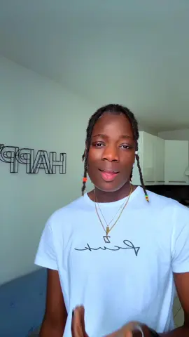 A post by @fatou_fajames27 on TikTok caption: #senegalaise_tik_tok #miaguisse #wallyseckofficiel #vj #wallyseckofficiel #senegalaise_tik_tok🇸🇳pourtoichallenge #senegal #sen 