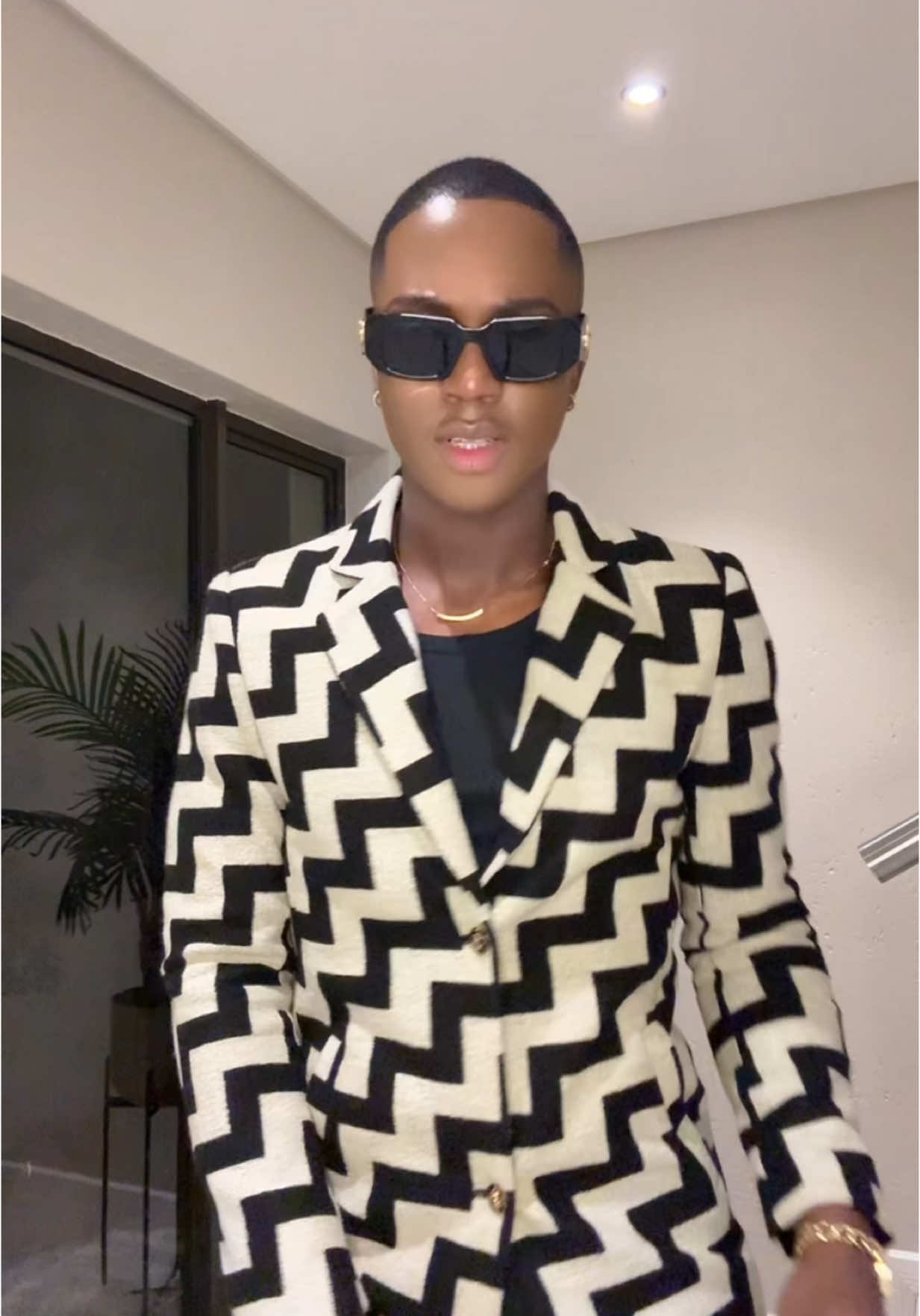 A post by @moghelingz on TikTok caption: Si On! #SavannaNeatGalla