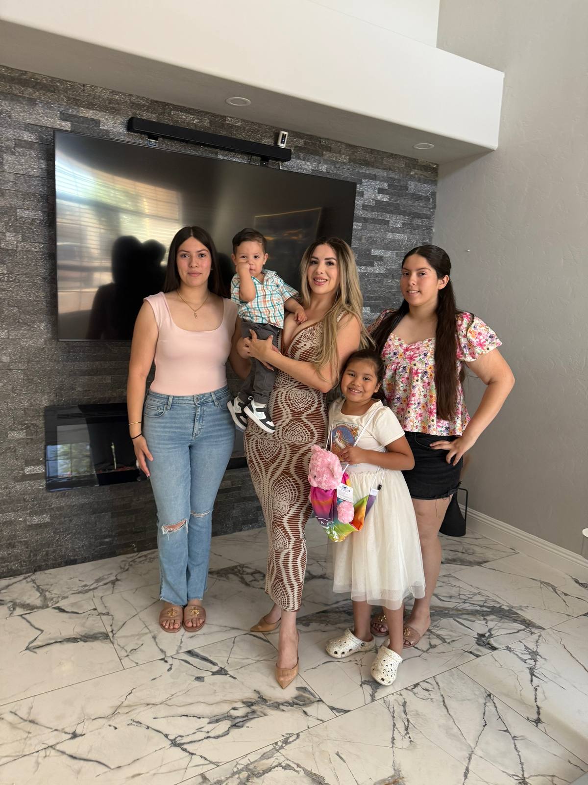 A post by @onlychimo on TikTok caption: @Chimofamily🫶🏻 