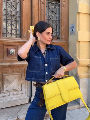 A post by @yeuxvert on TikTok caption: Nouveau bébé ✨🌞 On l’appelle comment ?? #bag #jacquemus #favoritebag #accessories #floriliabijoux #outfit #yoryou 