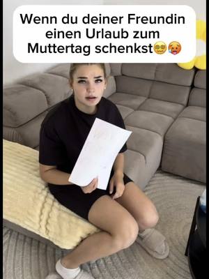 A post by @manja_faiez on TikTok caption: Wie würdet ihr reagieren?🤣🥵#fyp #foryouupage ##typischfrau #typischmann #nomobbing #justtfgorfun#couplecomedy #funnyvideos#fypシ #fypage #fürdich #goviral #viralvideo #viraltiktok#nehmtesmithumor