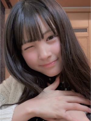 A post by @arimuraminami6 on TikTok caption: #スローズーム ウィンクは得意かも