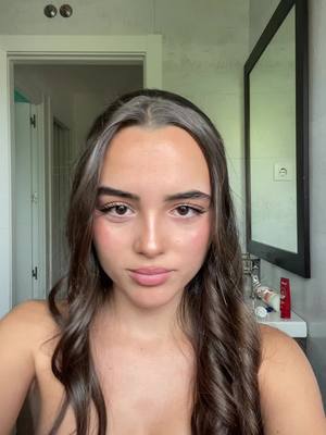 A post by @saragaarciaaa_ on TikTok