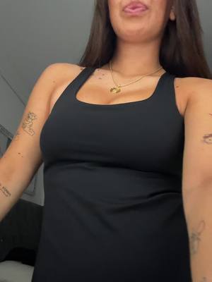 A post by @chiaaarita on TikTok caption: mi nuevo conjunto de @Glowmode 💖💖 Si quereis conseguirlo teneis que poner en el buscador de shein ref: *28993955*, ademas teneís un 15% de descuento con mi código *chiaritaPKB15*. #Glowmode #Glowmodedress #activedress_