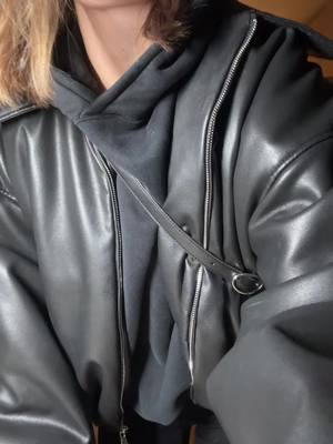 A post by @appolixxx on TikTok