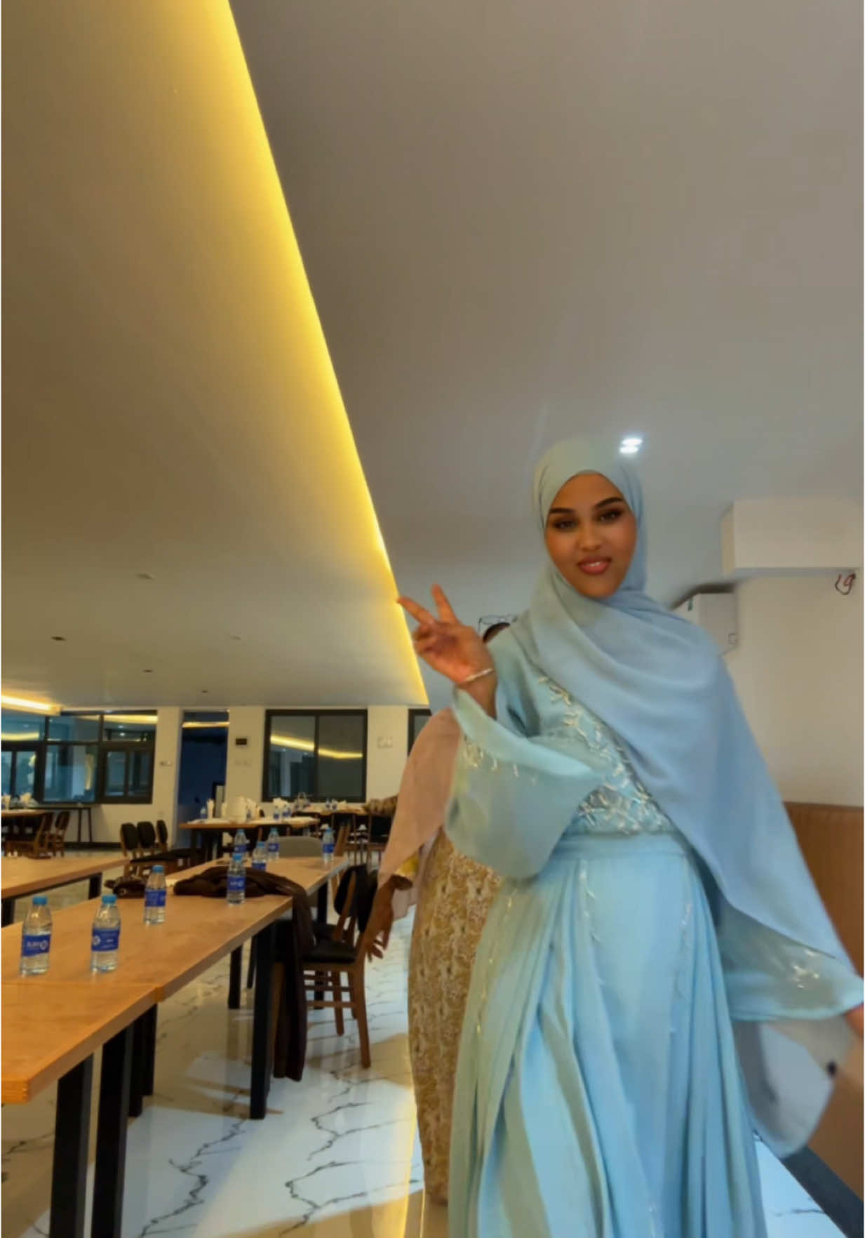 A post by @kokobullehq on TikTok caption: We ate #mukhawir  @mariam_bulle @AISHA ALHATIMY_co 