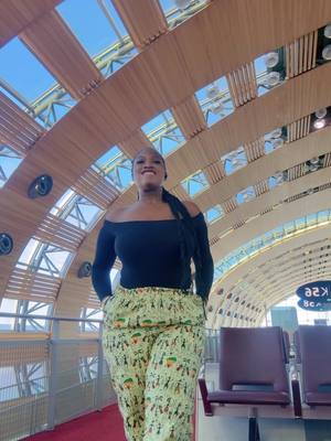 A post by @mamichouk on TikTok caption: #tiktokusa🇺🇸 #viral #foryou #bosslady #follower 