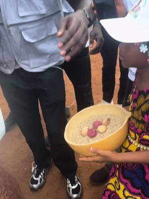A post by @mayakaba1 on TikTok caption: Merci beaucoup yataya et foula Madina 🙏🏼vive GMD 🫡🇬🇳vive CNRD 🇬🇳💪
