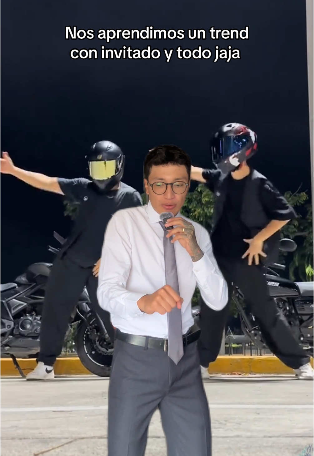 A post by @nicolasrincon_0 on TikTok caption: Pero espere, ese baile es de a dos, me dicen a quien invito @Tiago MZ #longervideos #parati 