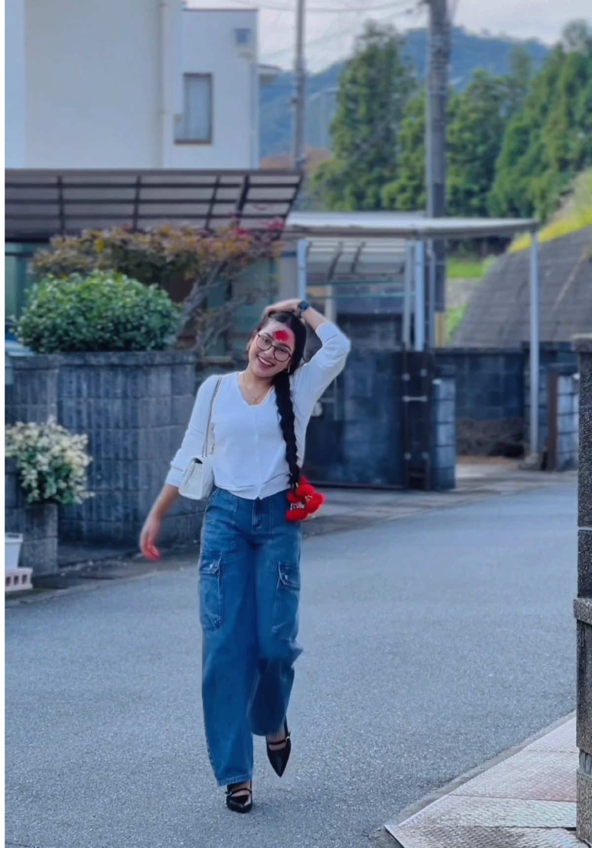 A post by @lax_mee_dhakal on TikTok caption: ❤️#fly🌺 #laxmee #creatorsearchinsights 