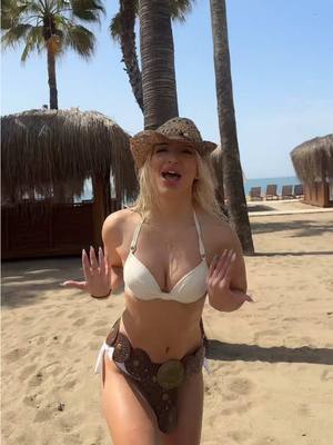 A post by @barbiafrika on TikTok caption: Dobro jutro🫶🏻🌴#explore #barbiafrika #viral #balkan 