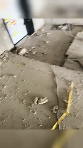A post by @fdc947 on TikTok caption: #never give up #👷‍♂️👷‍♂️🔨🔨 #