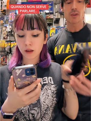 A post by @starshoproma on TikTok caption: A volte non servono parole.. @Kenfalco @ayd🦇 #starshoproma #starshock #fumetteria #mangaitalia #mangaita #animeitaly #animeita #otakuitalia #otakuita 