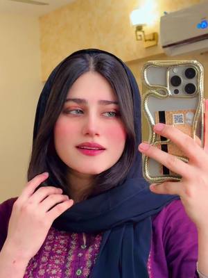 A post by @kubrakhan665 on TikTok caption: ❤️#kubrakhan665 