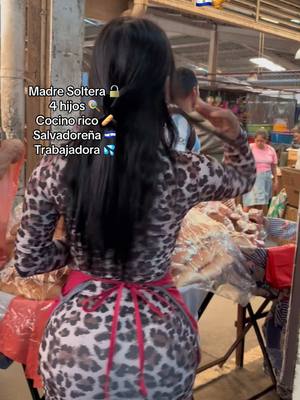 A post by @rivasgabriela_15 on TikTok caption: Quién va querer pan? Me queda muy rico 🥰🥐🥖