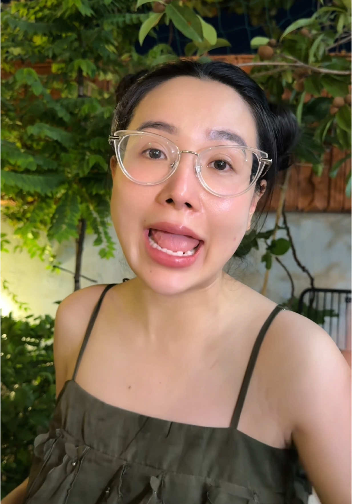 A post by @vienvibi_899 on TikTok caption: Trái dưa 8 triệu :)))